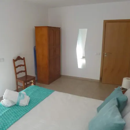 Casa Amarela Апартаменты *